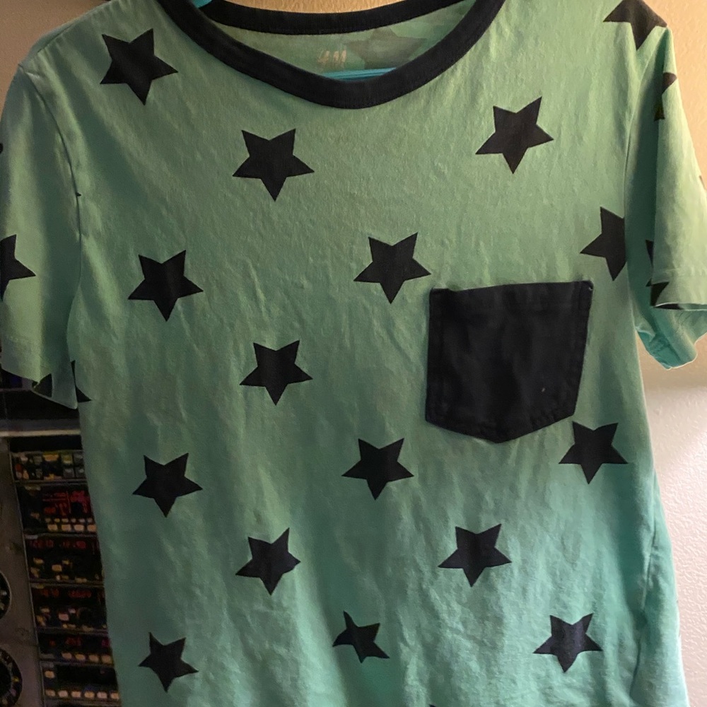 H&M size 6 boys tshirt